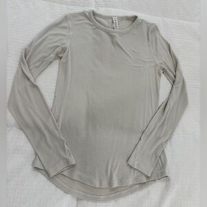 LULULEMON top size 8